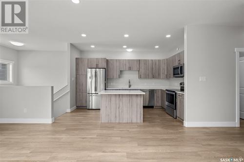 3003/3009 5A Avenue E, Prince Albert, SK - Indoor Photo Showing Kitchen With Stainless Steel Kitchen With Upgraded Kitchen