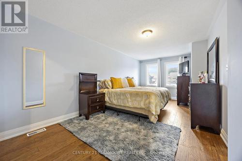 7268 Frontier Ridge, Mississauga (Meadowvale Village), ON - Indoor Photo Showing Bedroom