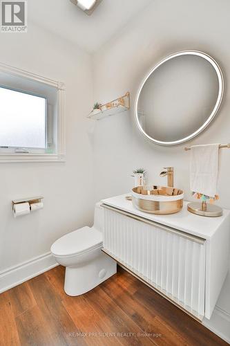 46 Grist Mill Drive, Halton Hills (Georgetown), ON - Indoor Photo Showing Bathroom