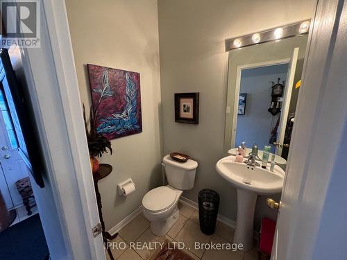 2077 Barnboard Hollow, Oakville (West Oak Trails), ON - Indoor Photo Showing Bathroom