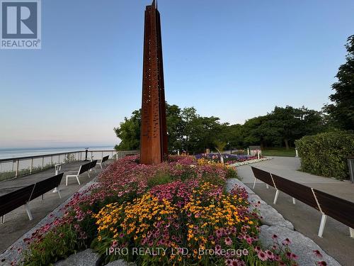 2077 Barnboard Hollow, Oakville (West Oak Trails), ON - Outdoor With View