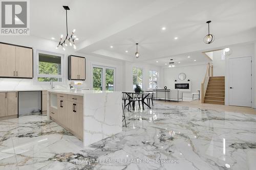 2152 Tripp Drive, London, ON - Indoor Photo Showing Kitchen