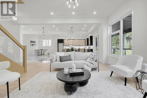 Open concept Living - 2152 Tripp Drive, London, ON - Indoor Photo Showing Living Room