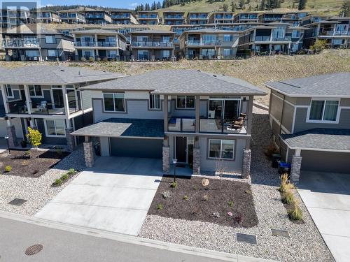 1575 Summer Crescent, Kelowna, BC - Outdoor With Facade