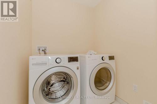 124 Casserley Crescent, New Tecumseth, ON - Indoor Photo Showing Laundry Room