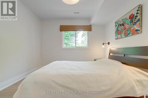 19375 The Mississaugas Trail, Scugog (Port Perry), ON - Indoor Photo Showing Bedroom