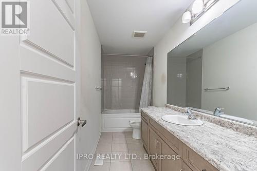 1448 Sycamore Gardens, Milton (Cobban), ON - Indoor Photo Showing Bathroom