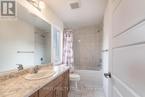 1448 Sycamore Gardens, Milton (Cobban), ON - Indoor Photo Showing Bathroom