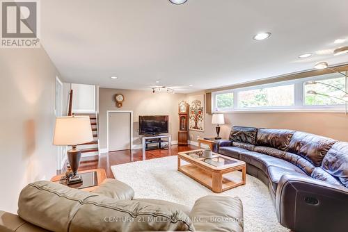 35 Greystone Crescent, Brampton (Brampton South), ON - Indoor Photo Showing Living Room