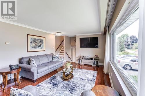 35 Greystone Crescent, Brampton (Brampton South), ON - Indoor Photo Showing Living Room