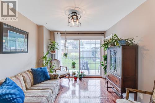 35 Greystone Crescent, Brampton (Brampton South), ON - Indoor Photo Showing Living Room