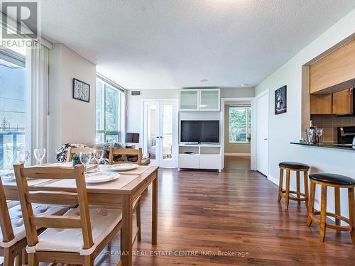 354 - 25 Viking Lane, Toronto (Islington-City Centre West), ON - Indoor Photo Showing Dining Room