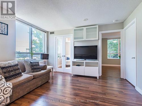 354 - 25 Viking Lane, Toronto (Islington-City Centre West), ON - Indoor Photo Showing Living Room