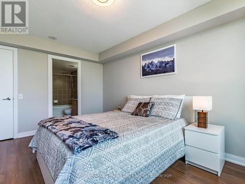 354 - 25 Viking Lane, Toronto (Islington-City Centre West), ON - Indoor Photo Showing Bedroom