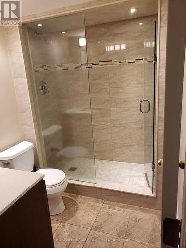 384 Savoline Boulevard, Milton (Scott), ON - Indoor Photo Showing Bathroom