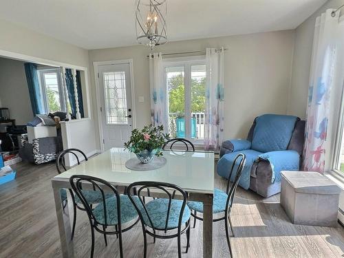 Dining room - 16 Rue Principale N., Saint-Eugène-De-Guigues, QC - Indoor Photo Showing Dining Room