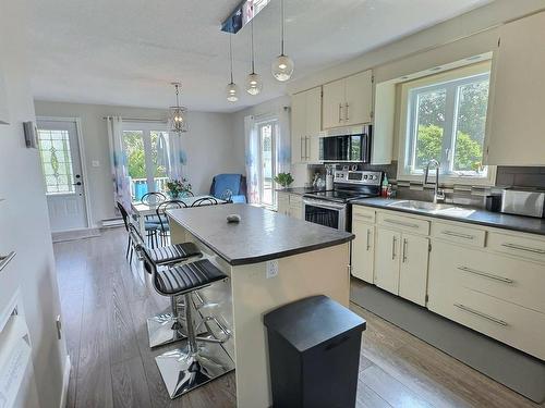 Kitchen - 16 Rue Principale N., Saint-Eugène-De-Guigues, QC - Indoor