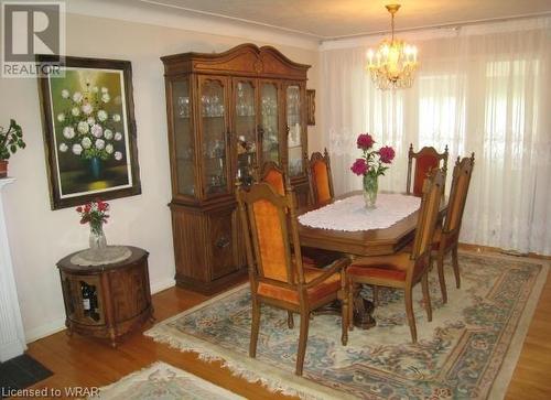 6 Bromleigh Avenue, London, ON - Indoor Photo Showing Dining Room