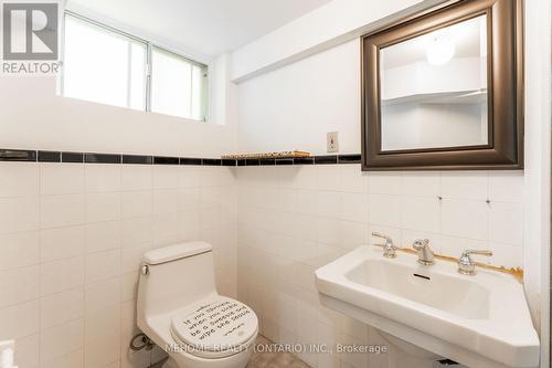 93 Hounslow Avenue, Toronto (Willowdale West), ON - Indoor Photo Showing Bathroom