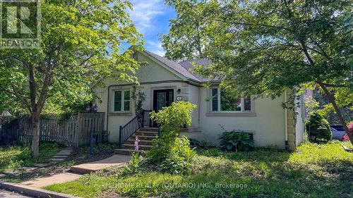 93 Hounslow Avenue, Toronto (Willowdale West), ON - Outdoor With Facade