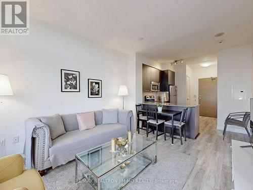 2301 - 23 Sheppard Avenue E, Toronto (Willowdale East), ON - Indoor Photo Showing Living Room