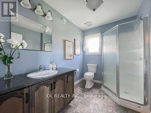 22176 Leslie Street, East Gwillimbury (Queensville), ON - Indoor Photo Showing Bathroom