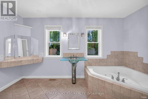 378 Martin Street, Milton (Old Milton), ON - Indoor Photo Showing Bathroom