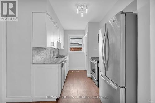 378 Martin Street, Milton (Old Milton), ON - Indoor Photo Showing Kitchen