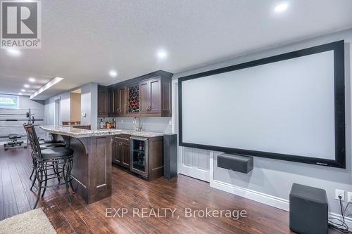 4 Mcnulty Lane, Guelph (Pine Ridge), ON - Indoor