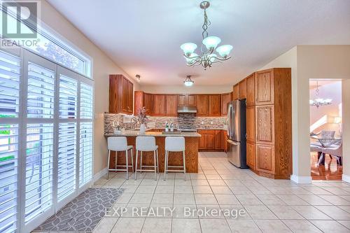 4 Mcnulty Lane, Guelph, ON - Indoor Photo Showing Kitchen