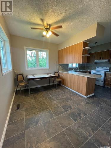 610 Albert Street, Hudson Bay, SK - Indoor Photo Showing Kitchen