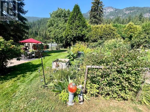 1525 3A Highway, Thrums, BC - Outdoor