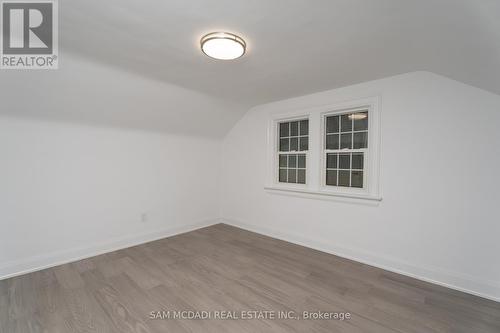 8 Wesley Crescent, Mississauga (Port Credit), ON - Indoor Photo Showing Other Room