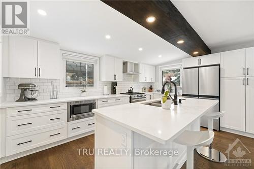 2114 Balharrie Avenue, Ottawa, ON - Indoor Photo Showing Kitchen With Double Sink With Upgraded Kitchen