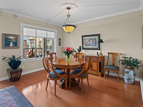 418-50 Songhees Rd, Victoria, BC - Indoor Photo Showing Dining Room