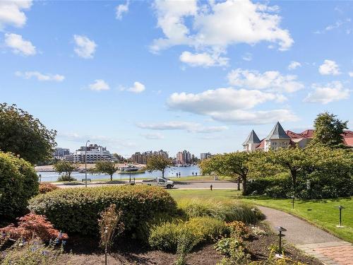 418-50 Songhees Rd, Victoria, BC - Outdoor With View