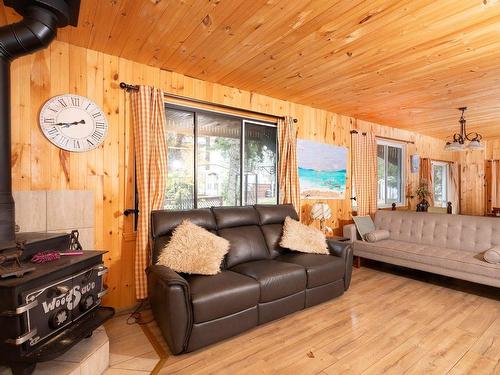 Family room - 27-6686 Boul. Pontbriand, Rawdon, QC - Indoor Photo Showing Living Room