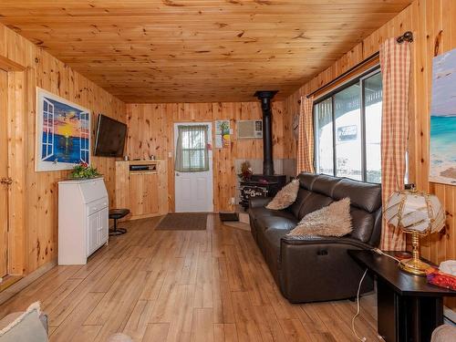 Living room - 27-6686 Boul. Pontbriand, Rawdon, QC - Indoor Photo Showing Living Room