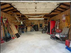 Garage - 