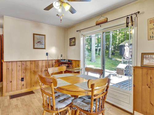 993 Cook Rd, Marmora And Lake, ON - Indoor Photo Showing Dining Room