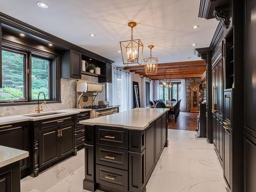 Kitchen - 995 Rue Principale, Saint-Sauveur, QC - Indoor Photo Showing Kitchen With Upgraded Kitchen