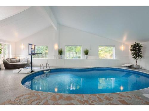 Pool - 995 Rue Principale, Saint-Sauveur, QC - Indoor Photo Showing Other Room With In Ground Pool