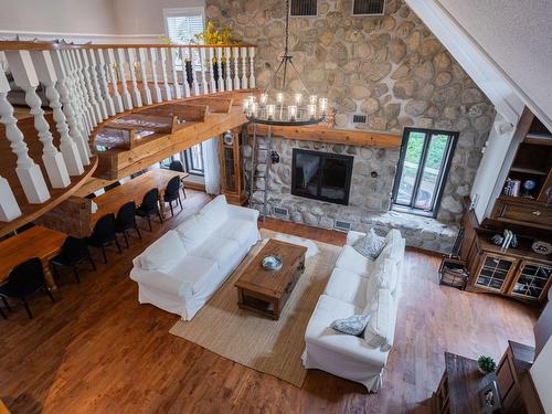 Overall view - 995 Rue Principale, Saint-Sauveur, QC - Indoor With Fireplace