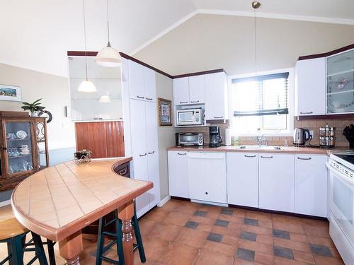 Cuisine - 860 Rue St-André, Saint-Pascal, QC - Indoor Photo Showing Kitchen