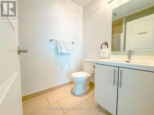 1611 - 65 Speers Road, Oakville (Old Oakville), ON - Indoor Photo Showing Bathroom