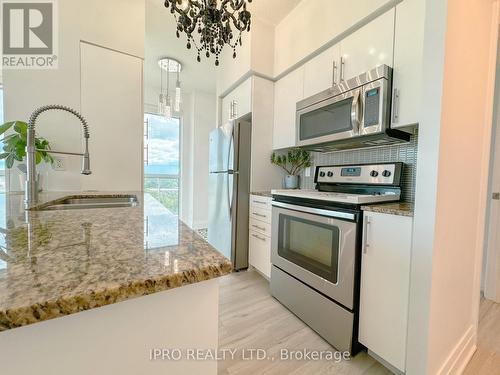 1611 - 65 Speers Road, Oakville (Old Oakville), ON - Indoor Photo Showing Kitchen With Stainless Steel Kitchen With Double Sink