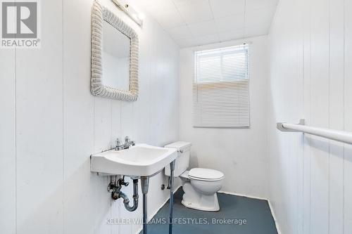 53 Silverdale Crescent, London, ON - Indoor Photo Showing Bathroom