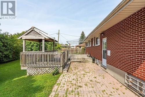 53 Silverdale Crescent, London, ON - Outdoor