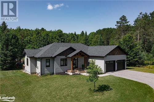 450 Fowlers Road, Huntsville, ON - Outdoor