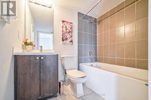 210 - 80 Orchid Place Drive E, Toronto (Malvern), ON - Indoor Photo Showing Bathroom